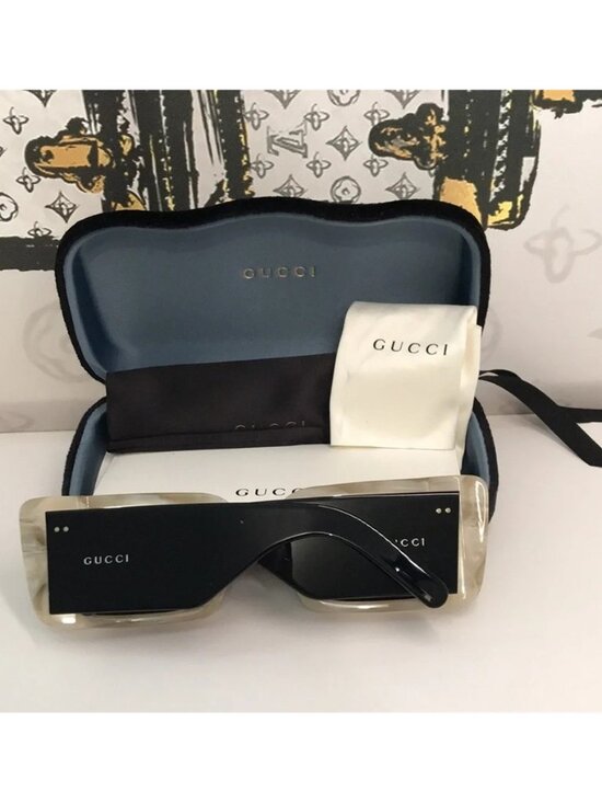 Gucci GG0543S 002 Ivory Black Oversized Rectangular Sunglasses Brown Lens